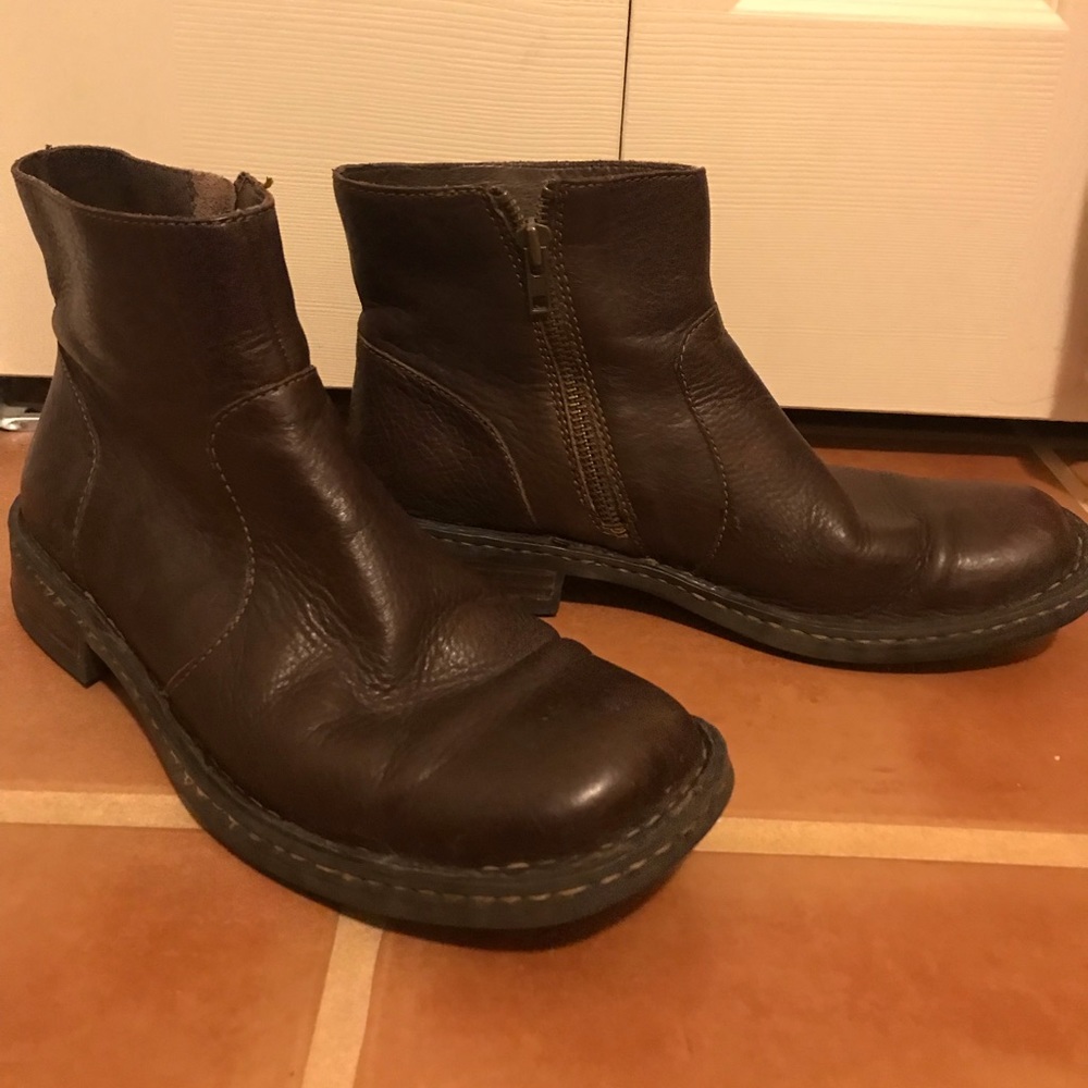 Born Leather ankle boots, Chelsea Boots